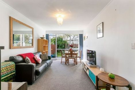 Photo of property in 5/110 Muritai Road, Eastbourne, Lower Hutt, 5013