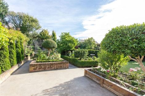 Photo of property in 8 Lloyd Street, Strowan, Christchurch, 8052