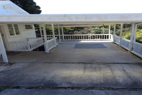 Photo of property in 29 Island Bay Road, Beach Haven, Auckland, 0626