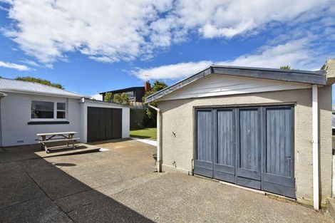 Photo of property in 537 Herbert Street, Waverley, Invercargill, 9810