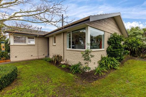Photo of property in 2 Bolero Place, Parklands, Christchurch, 8083