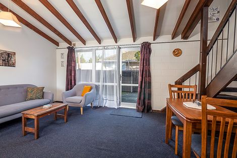 Photo of property in 2/106 Sparks Road, Hoon Hay, Christchurch, 8025