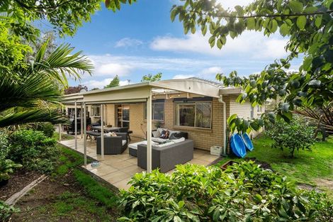 Photo of property in 41 Waimoko Glen, Swanson, Auckland, 0612