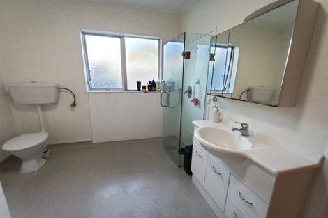 Photo of property in 73 Marine Parade, Seatoun, Wellington, 6022