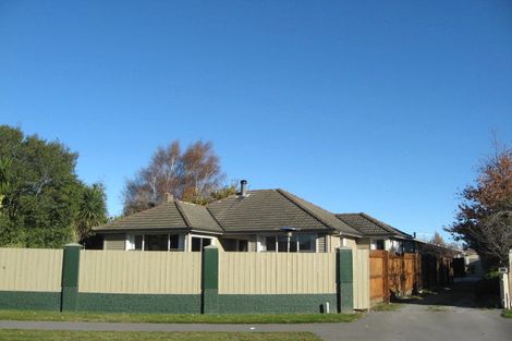Photo of property in 68a Winters Road, Redwood, Christchurch, 8051