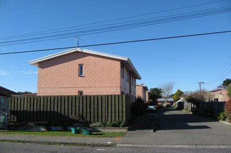 Photo of property in 189 Palmers Road, New Brighton, Christchurch, 8083