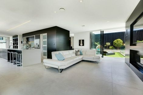 Photo of property in 36 Oceania Place, Mellons Bay, Auckland, 2014