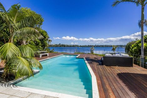 Photo of property in 6 Eric Price Avenue, Takapuna, Auckland, 0620