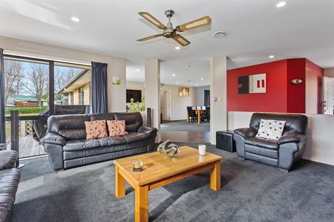 Photo of property in 1 Newton Place, Amberley, 7410