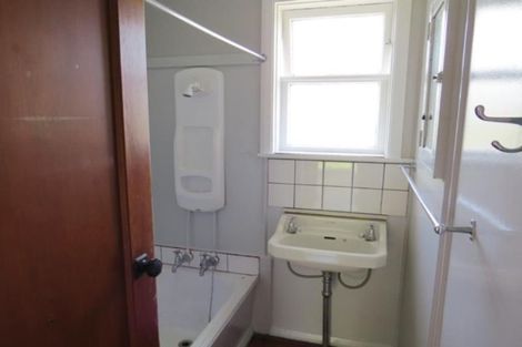 Photo of property in 18 Plympton Street, Brooklands, New Plymouth, 4310