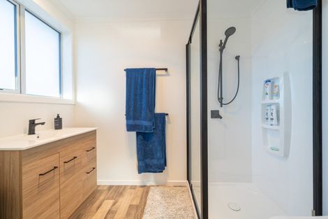 Photo of property in 11 Henry Street, Te Anau, 9600