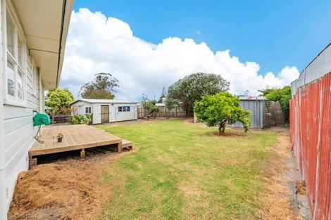 Photo of property in 3 Mountbatten Place, Papakura, 2110