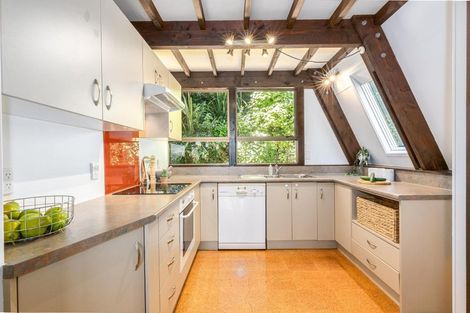 Photo of property in 15 Leeward Drive, Whitby, Porirua, 5024