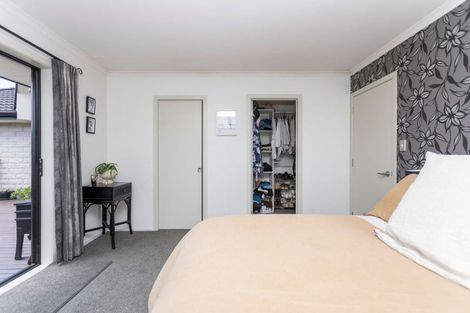 Photo of property in 15b Edward Street, Dannevirke, 4930