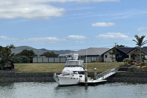 Photo of property in 129 One Tree Point Road, One Tree Point, 0118