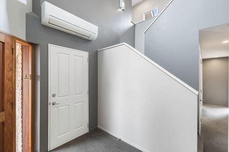 Photo of property in 2 Lantern Lane, Halswell, Christchurch, 8025