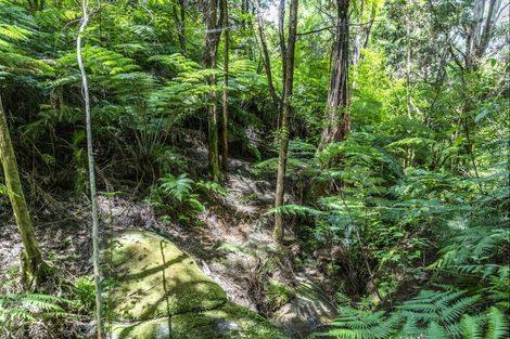 Photo of property in 70 Upper Whangateau Road, Big Omaha, 0985