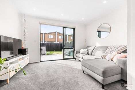 Photo of property in 3 Josland Lane, Wallaceville, Upper Hutt, 5018