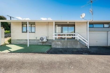 Photo of property in 8a Utauta Street, Waikanae, 5036