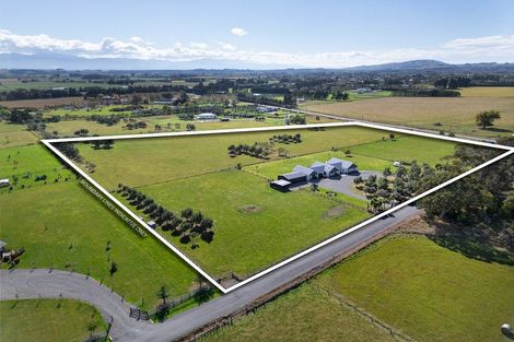 Photo of property in 104 White Rock Road, Martinborough, 5781