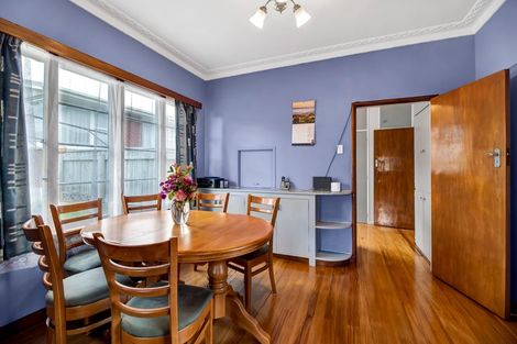 Photo of property in 69 Young Street, New Plymouth, 4310