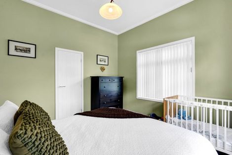 Photo of property in 2 Snell Road, Tikorangi, Waitara, 4383