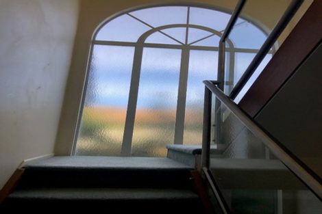 Photo of property in 4 Portal Place, Murrays Bay, Auckland, 0630