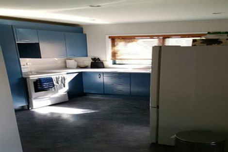 Photo of property in 2/485 Don Buck Road, Massey, Auckland, 0614