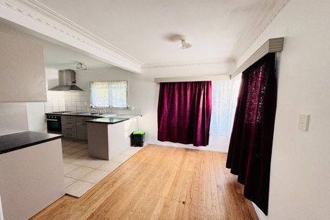 Photo of property in 17 Margaret Road, Papatoetoe, Auckland, 2025