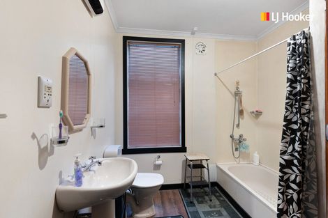 Photo of property in 71 Gladstone Road North, Dalmore, Dunedin, 9010