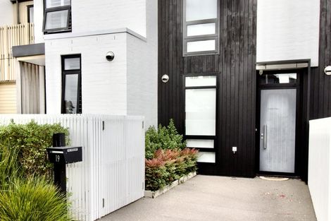 Photo of property in 19 Isitt Road, Hobsonville, Auckland, 0616