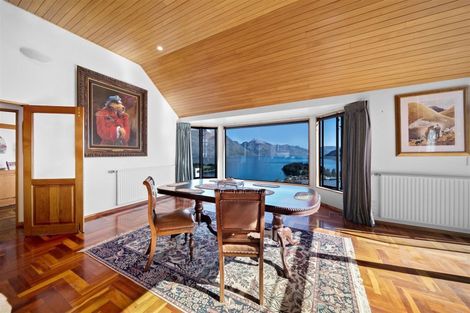 Photo of property in 33 Edinburgh Drive, Queenstown, 9300