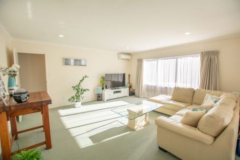 Photo of property in 1 Grantham Close, Gate Pa, Tauranga, 3112