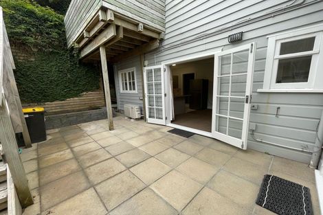 Photo of property in 73 Majoribanks Street, Mount Victoria, Wellington, 6011