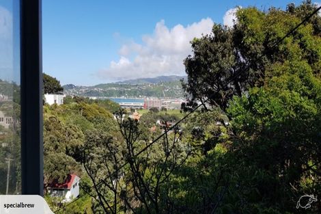 Photo of property in 64 Kinghorne Street, Strathmore Park, Wellington, 6022