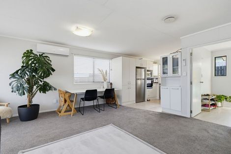 Photo of property in 15a Ruahine Street, Ohauiti, Tauranga, 3112
