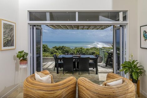 Photo of property in 77 Waitea Road, Muriwai, 0881