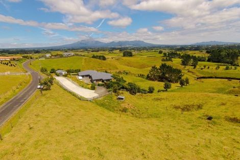 Photo of property in 169 King Road, Inglewood, 4386