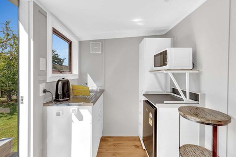 Photo of property in 9c Milne Street, Hunterville, 4730