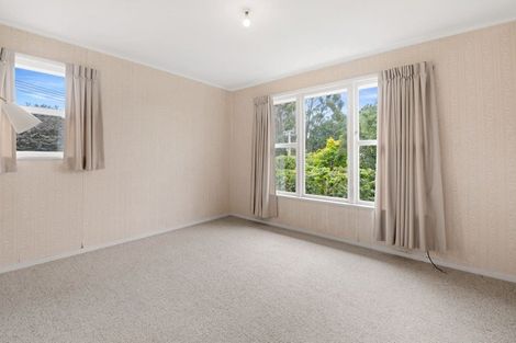 Photo of property in 5 Hugh Avenue, Hamurana, Rotorua, 3097