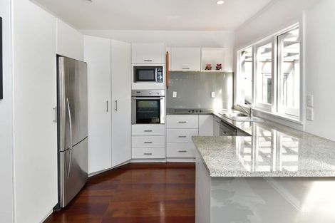 Photo of property in 2/88 Archers Road, Glenfield, Auckland, 0629