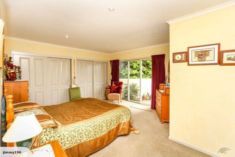 Photo of property in 1 Orlando Close, Frankleigh Park, New Plymouth, 4310