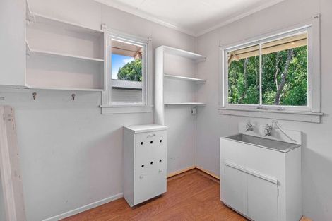 Photo of property in 2 Caius Avenue, Gonville, Whanganui, 4501