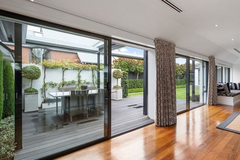 Photo of property in 14 Naseby Street, Merivale, Christchurch, 8014