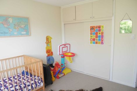 Photo of property in 28 Manor Place, Bryndwr, Christchurch, 8053