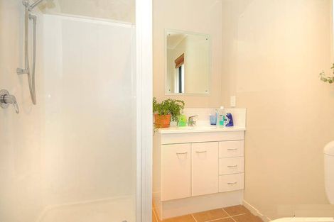 Photo of property in 12 Mcewen Crescent, Riverstone Terraces, Upper Hutt, 5018