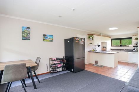 Photo of property in 73 Flora Road East, Makarewa, Invercargill, 9876