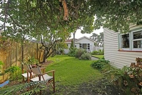 Photo of property in 38 Kauri Street, Miramar, Wellington, 6022