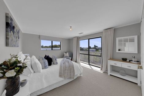 Photo of property in 8 Taipari Avenue, Raglan, 3225
