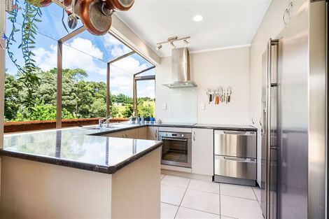 Photo of property in 307 Whananaki North Road, Opuawhanga, Hikurangi, 0181